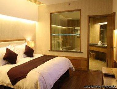 Days Hotel Landscape Resort, Changbai Mountain 白山 客房 照片